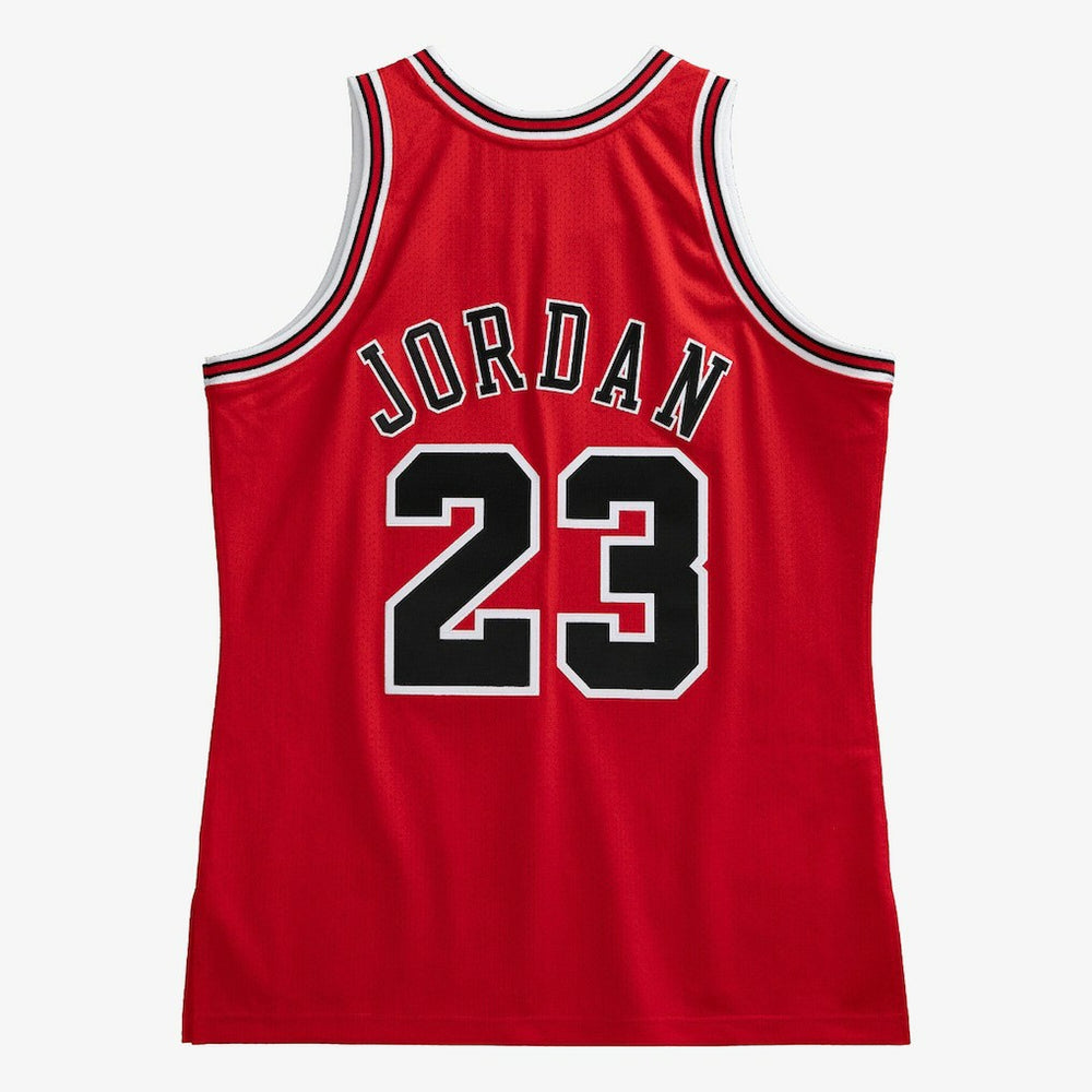 Chicago Bulls Authentic Jersey Road Finals Michael Jordan 1997-98 | Mitchell & Ness Lifestyle