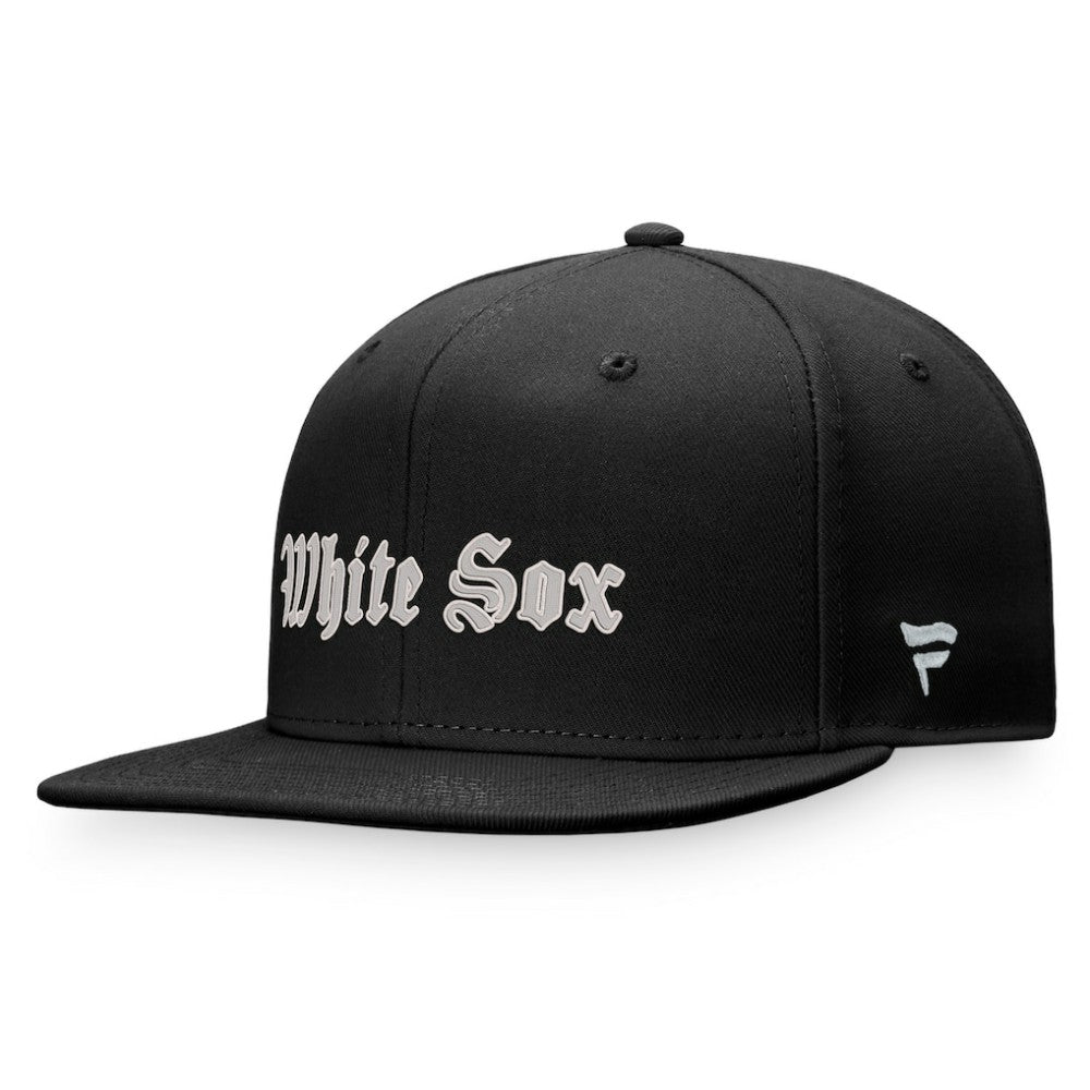 Chicago White Sox Fanatics Gothic Script Fitted Hat - Black - Fanatics Discount