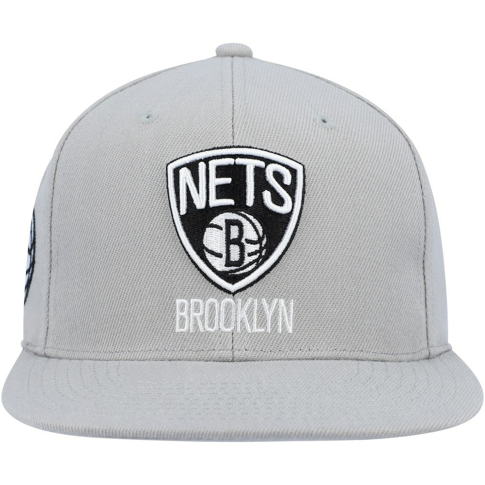 Brooklyn Nets Side Core 2.0 Snapback Hat Gray | Mitchell & Ness