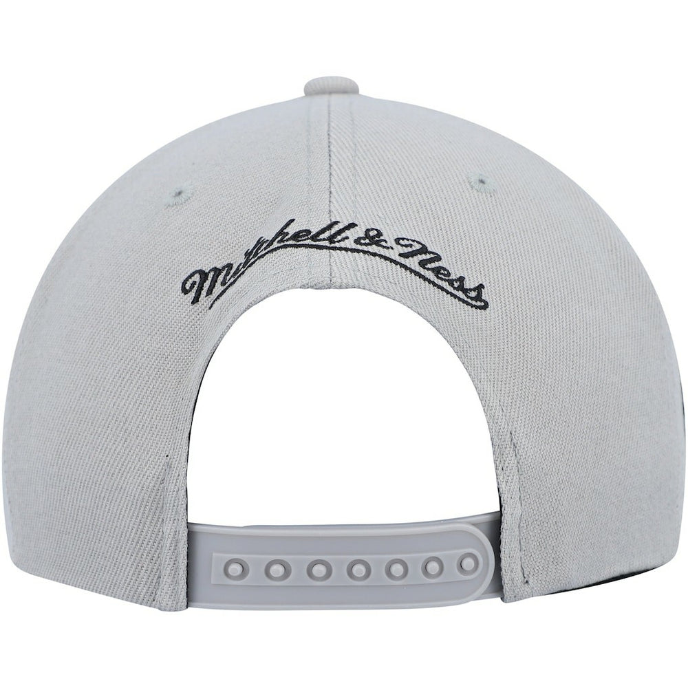 Brooklyn Nets Side Core 2.0 Snapback Hat Gray | Mitchell & Ness