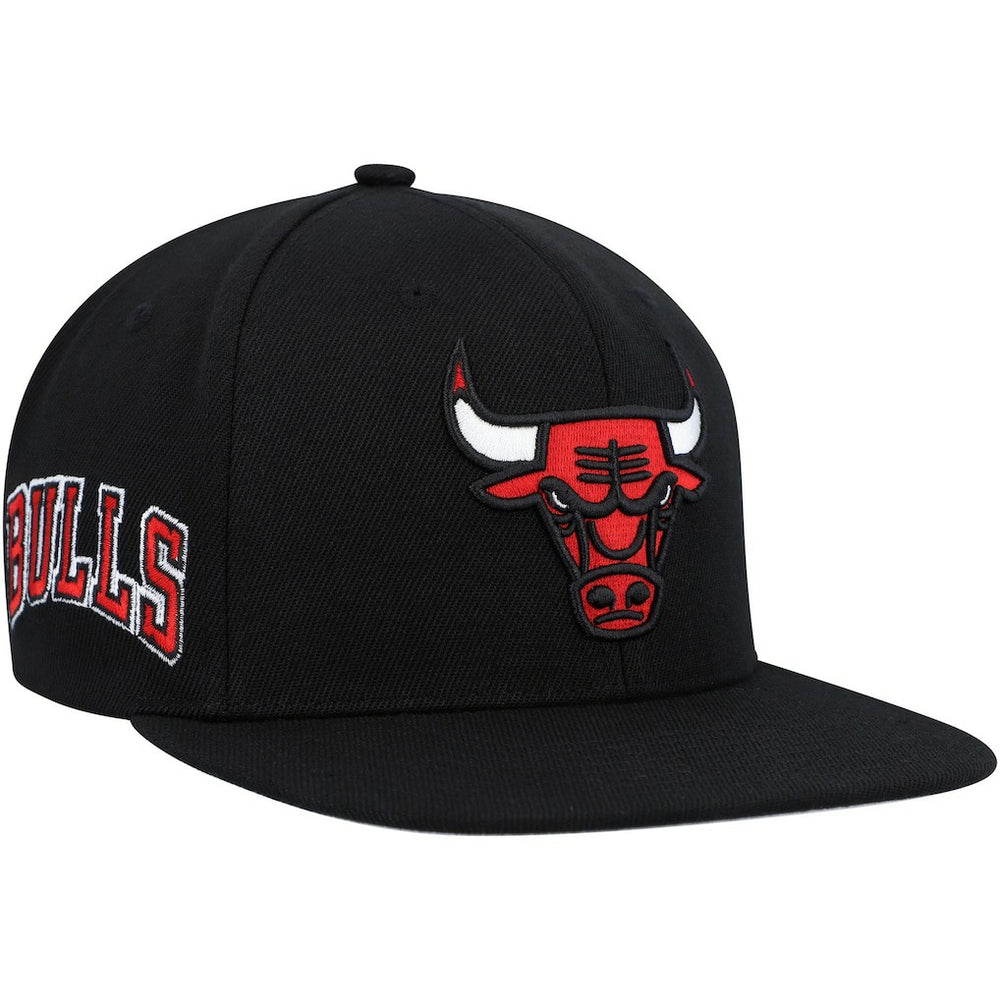 Chicago Bulls Side Core 2.0 Snapback Hat Black | Mitchell & Ness discount