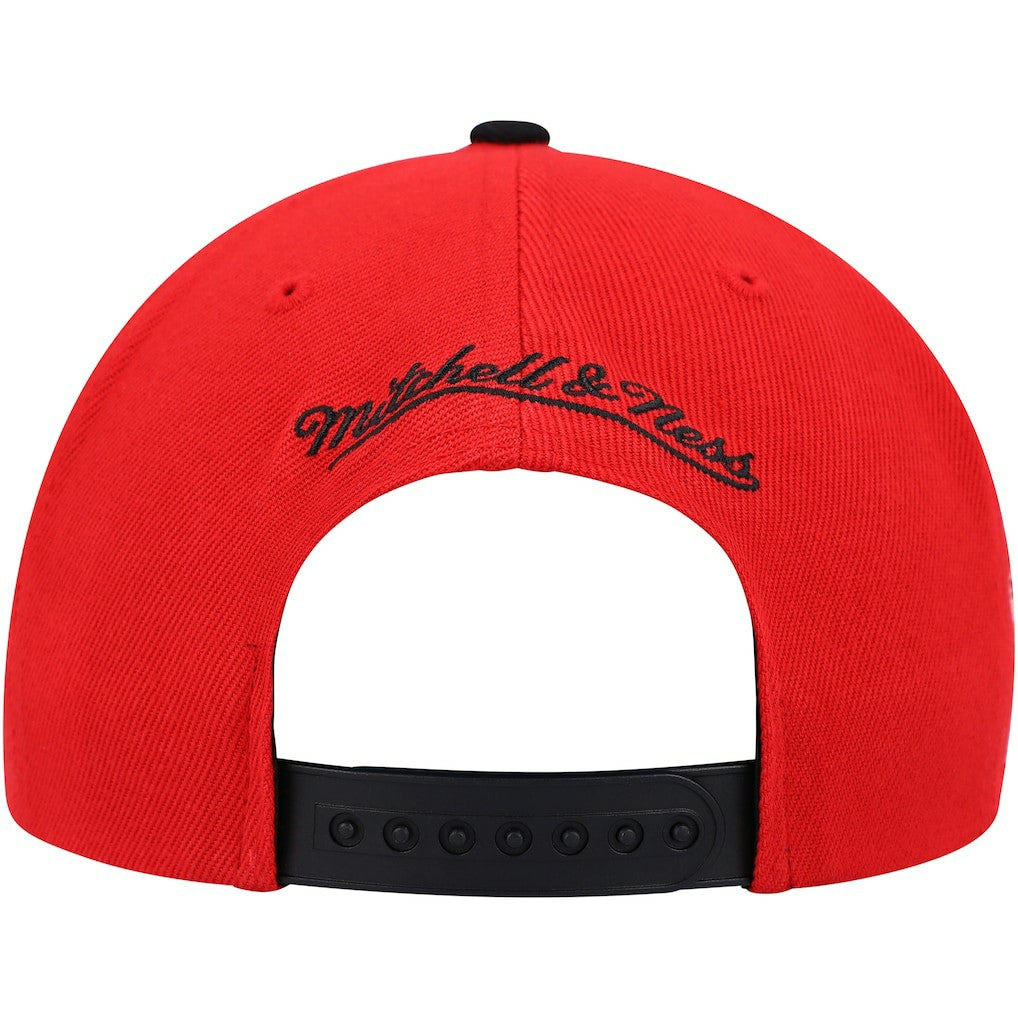 Chicago Bulls Side Core 2.0 Snapback Hat Red/Black | Mitchell & Ness outlet