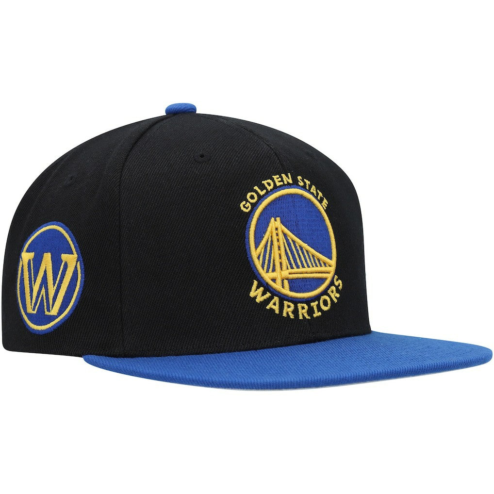 Golden State Warriors Side Core 2.0 Snapback Hat for sale Black/Royal | Mitchell & Ness Lifestyle