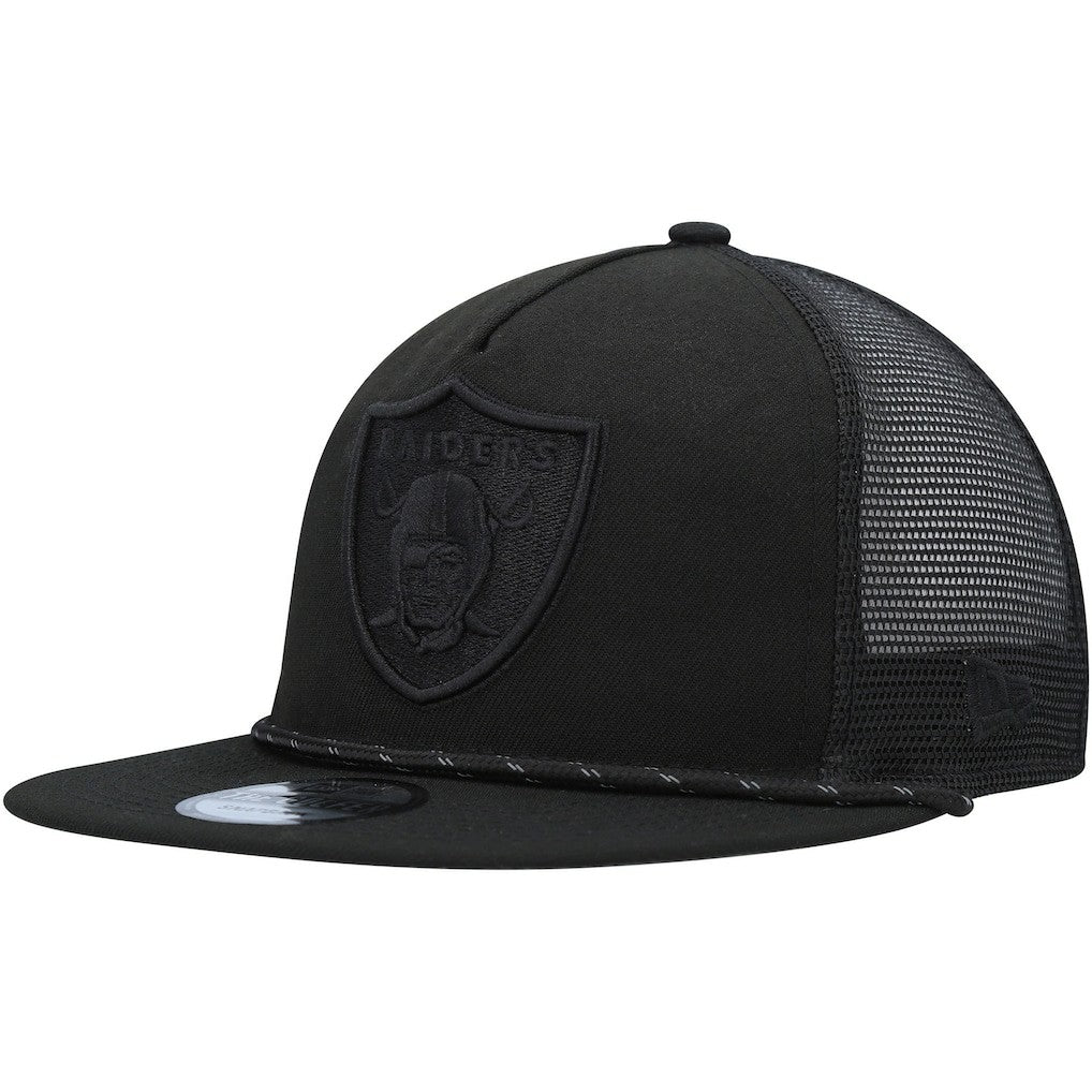 Las Vegas Raiders New Era Illumination Golfer Snapback Trucker Hat Black