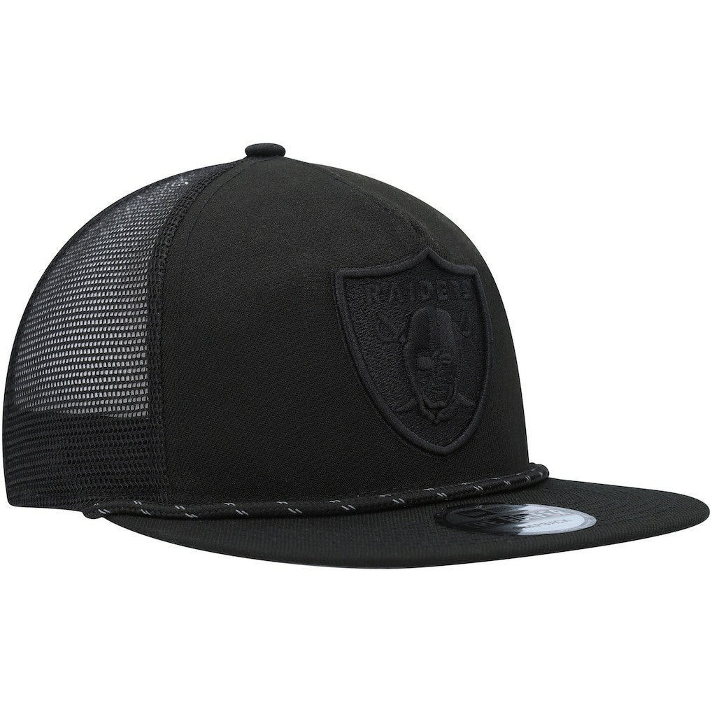 Las Vegas Raiders New Era Illumination Golfer Snapback Trucker Hat Black