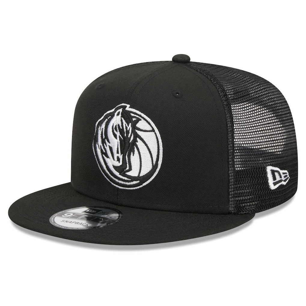 Dallas Mavericks 9FIFTY Snapback Trucker Hat for sale Black | New Era