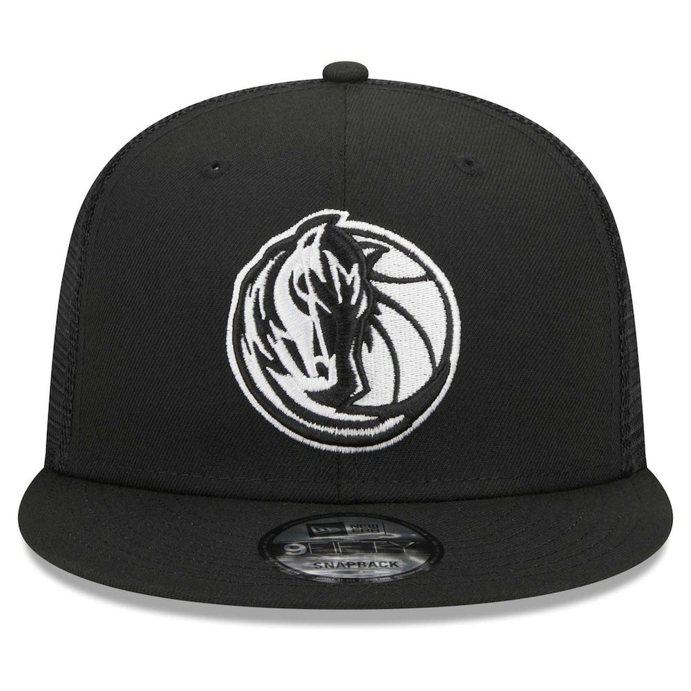 Dallas Mavericks 9FIFTY Snapback Trucker Hat for sale Black | New Era