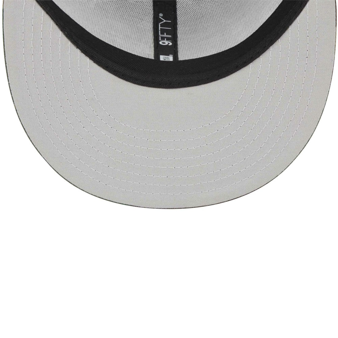 Tennessee Titans New Era Youth Main Trucker 9FIFTY Snapback Hat Camo
