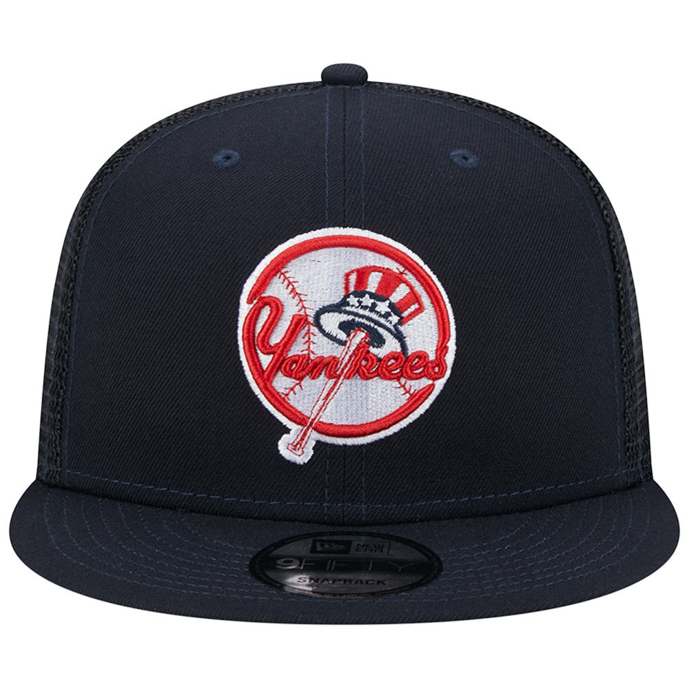 New York Yankees New Era Team Color Trucker 9FIFTY Snapback Hat - Navy - New Era Lifestyle