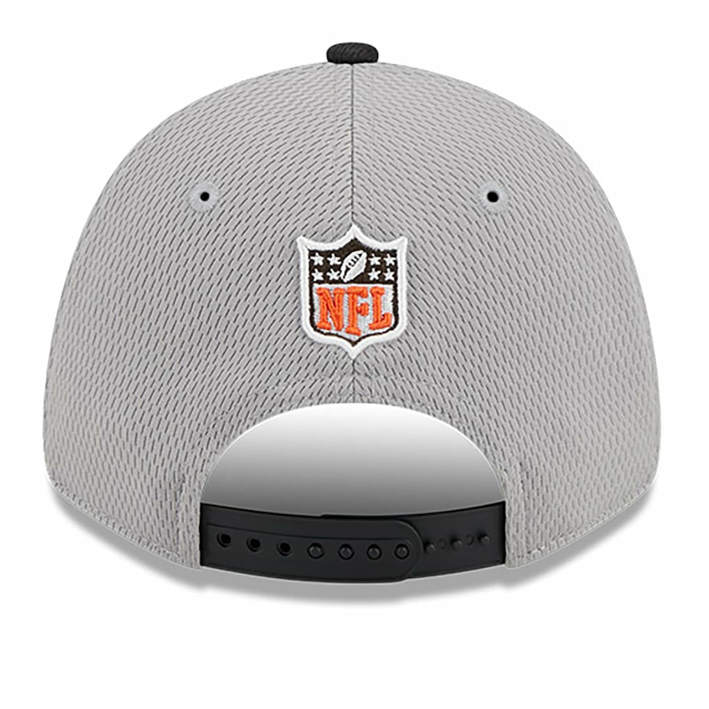 Cleveland Browns New Era 2023 Sideline 9FORTY Adjustable Hat Gray/Black