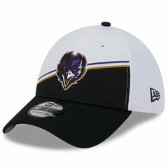 Baltimore Ravens New Era 2023 Sideline 39THIRTY Flex Hat White/Black