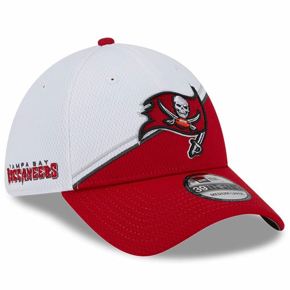 Tampa Bay Buccaneers New Era 2023 Sideline 39THIRTY Flex Hat White/Red