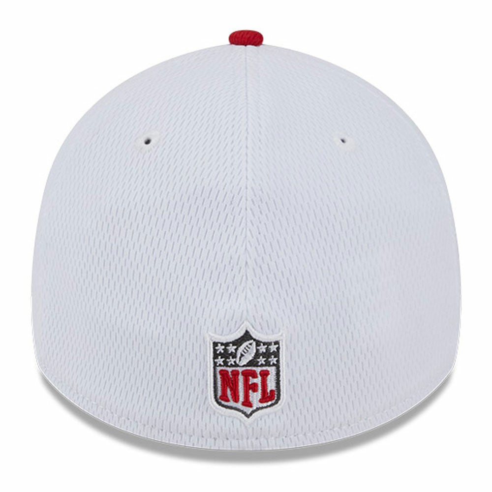 Tampa Bay Buccaneers New Era 2023 Sideline 39THIRTY Flex Hat White/Red