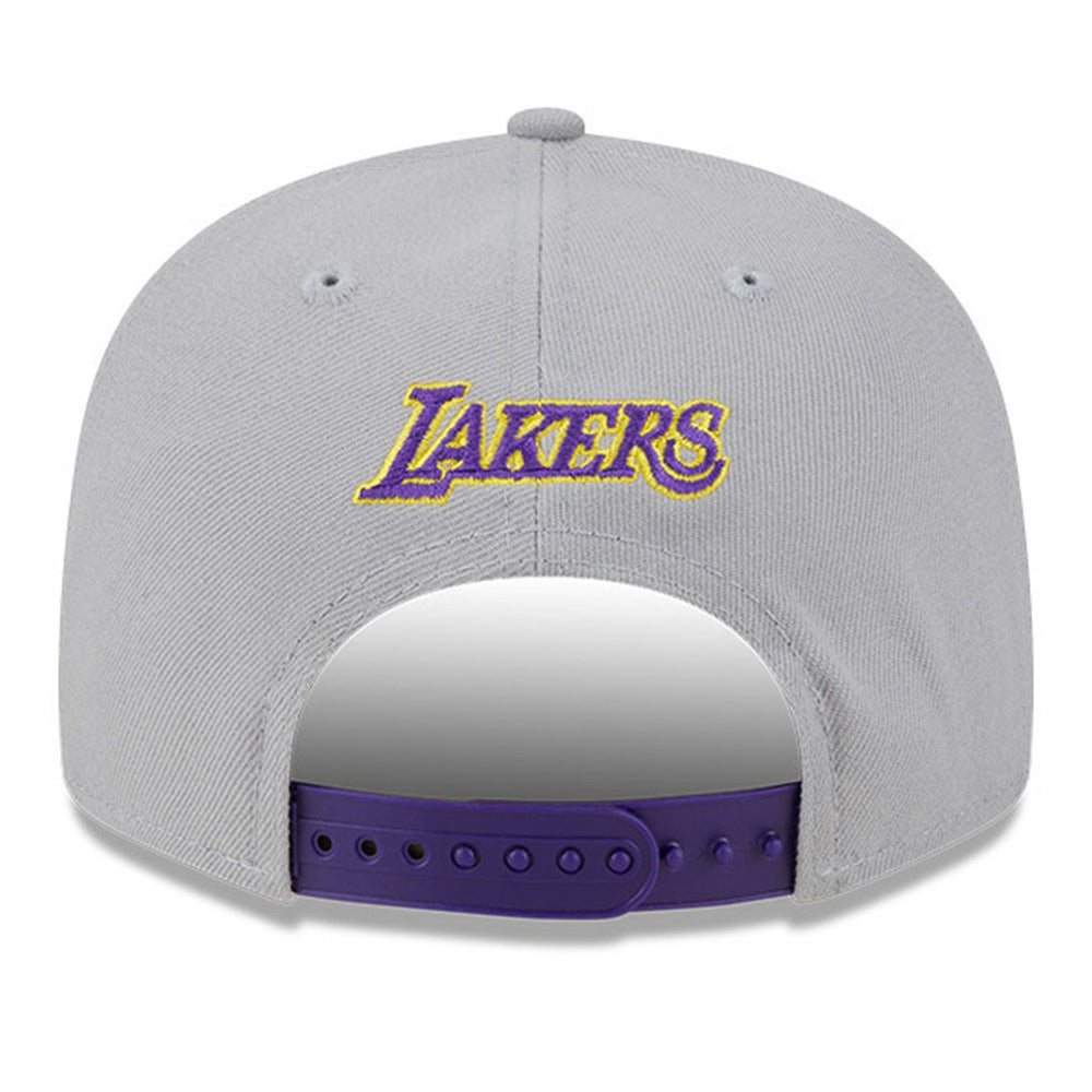 Los Angeles Lakers Chenille Band 9FIFTY Snapback Hat Gray | New Era Near Me