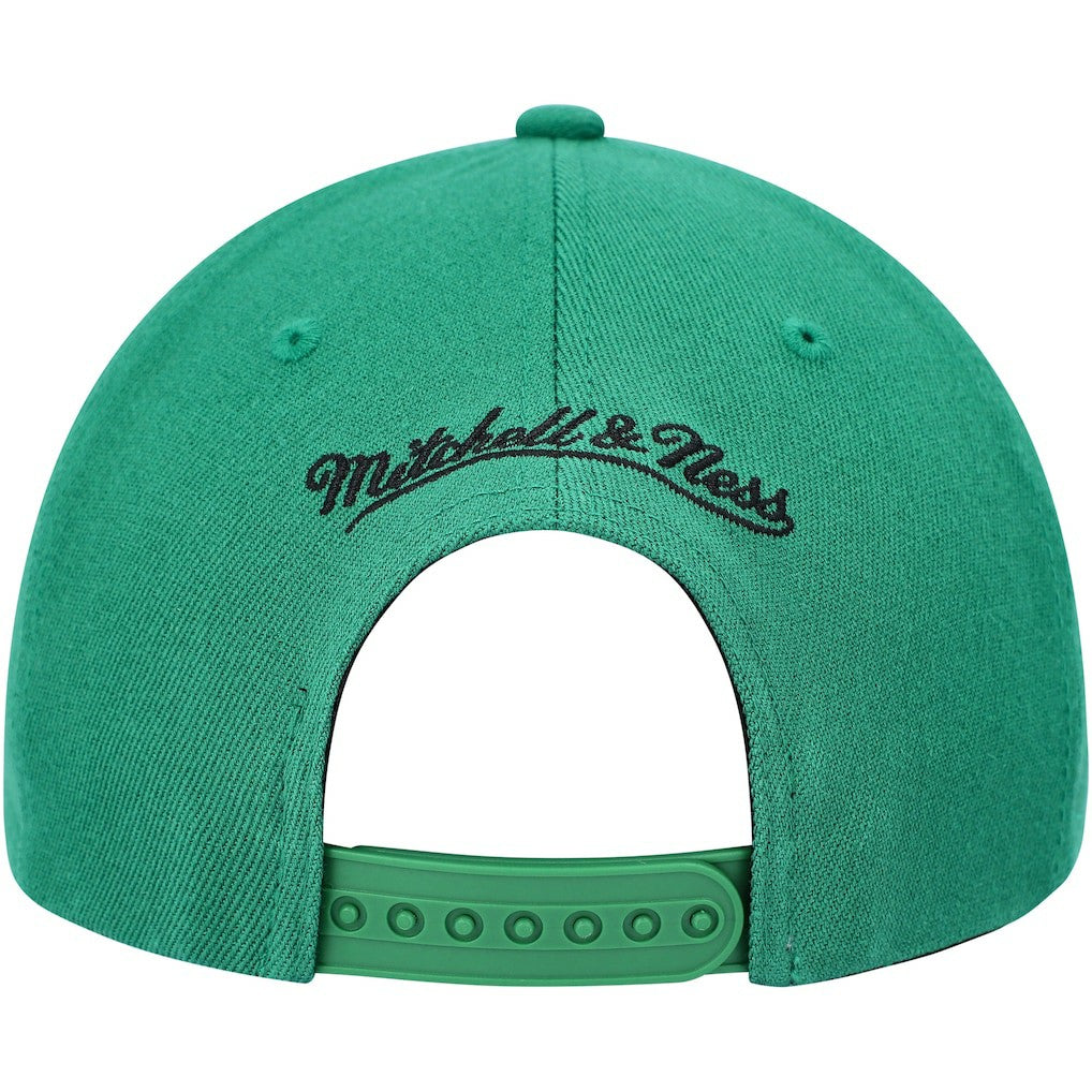 Boston Celtics MVP Team Two-Tone 2.0 Stretch-Snapback Hat Kelly Green/Black | Mitchell & Ness Lifestyle
