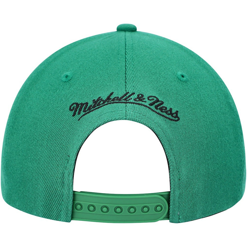 Boston Celtics MVP Team Two-Tone 2.0 Stretch-Snapback Hat Kelly Green/Black | Mitchell & Ness Lifestyle