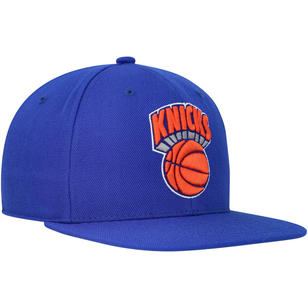 New York Knicks Hardwood Classics MVP Team Ground 2.0 Fitted Hat Blue | Mitchell & Ness Lifestyle