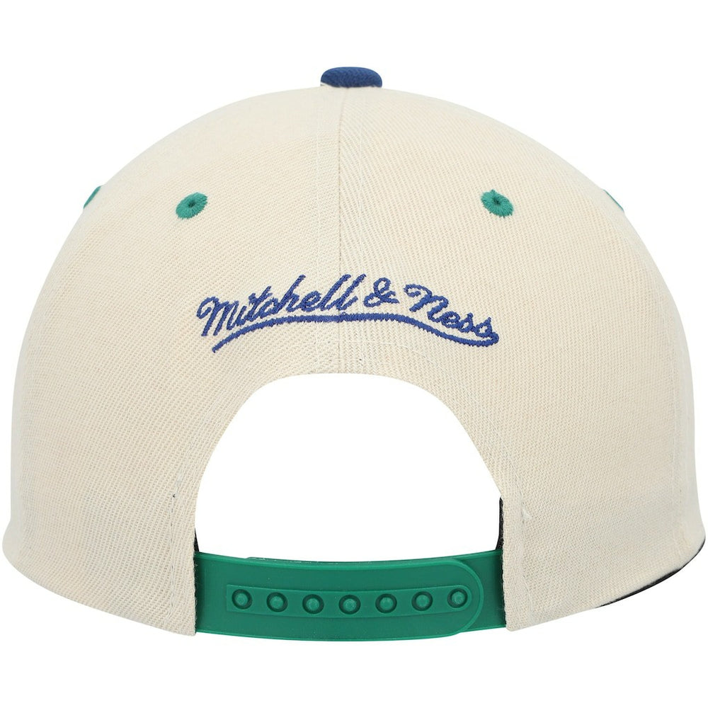 Dallas Mavericks Hardwood Classics Pop Snapback Hat for sale Cream | Mitchell & Ness Near Me