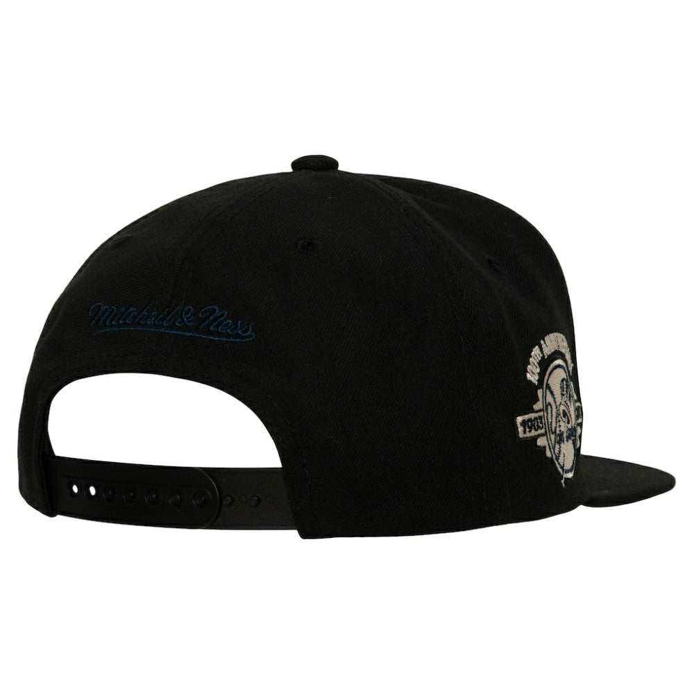 New York Yankees Mitchell & Ness Cooperstown Collection True Classics Snapback Hat - Black - Mitchell & Ness Lifestyle