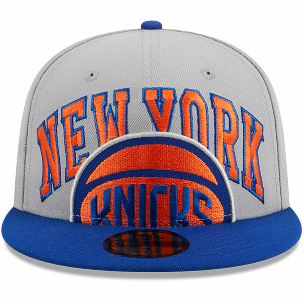New York Knicks Tip-Off Two-Tone 59FIFTY Fitted Hat Gray/Blue | New Era online