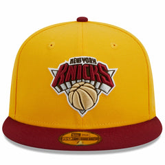 New York Knicks Fall Leaves 2-Tone 59FIFTY Fitted Hat Yellow/Red | New Era Lifestyle