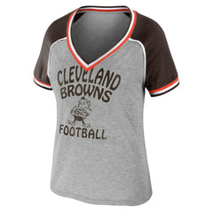 Cleveland Browns WEAR by Erin Andrews Women's Cropped Raglan Throwback V-Neck T-Shirt Heather Gray