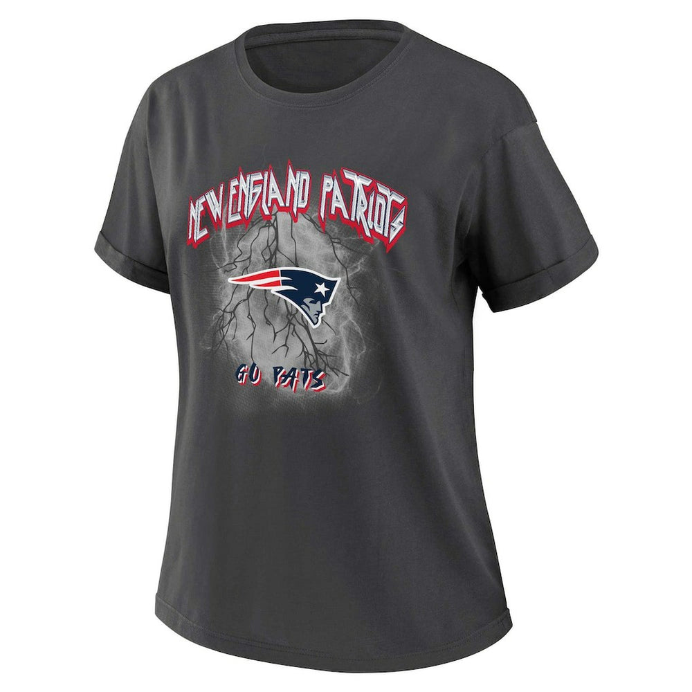 New England Patriots WEAR by Erin Andrews Women's Boyfriend T-Shirt Charcoal