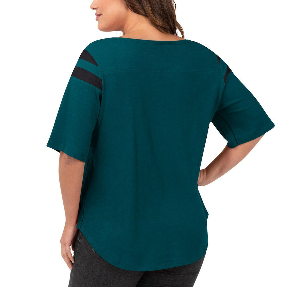 Philadelphia Eagles G-III 4Her by Carl Banks Women's Plus Size Linebacker T-Shirt Green