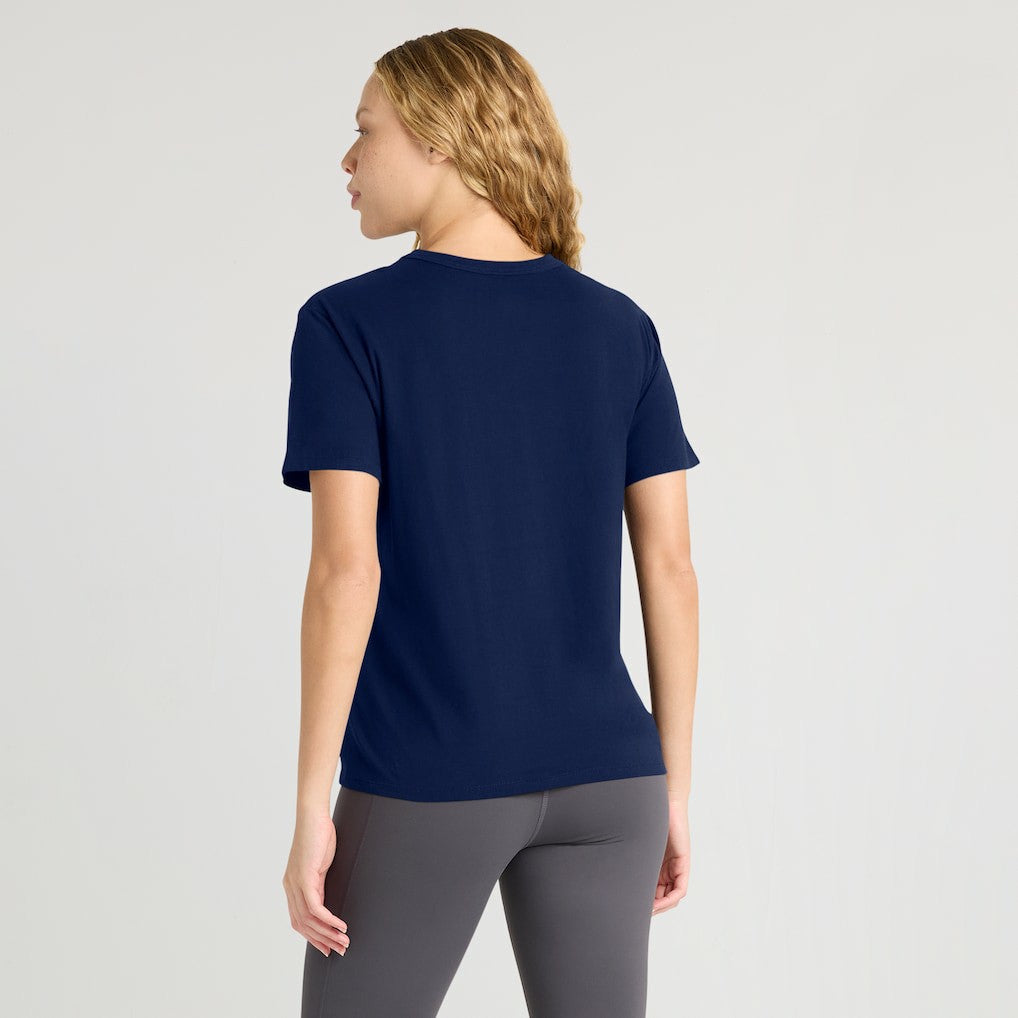 Fanatics New England Patriots Women's Essential Legacy T-Shirt Navy