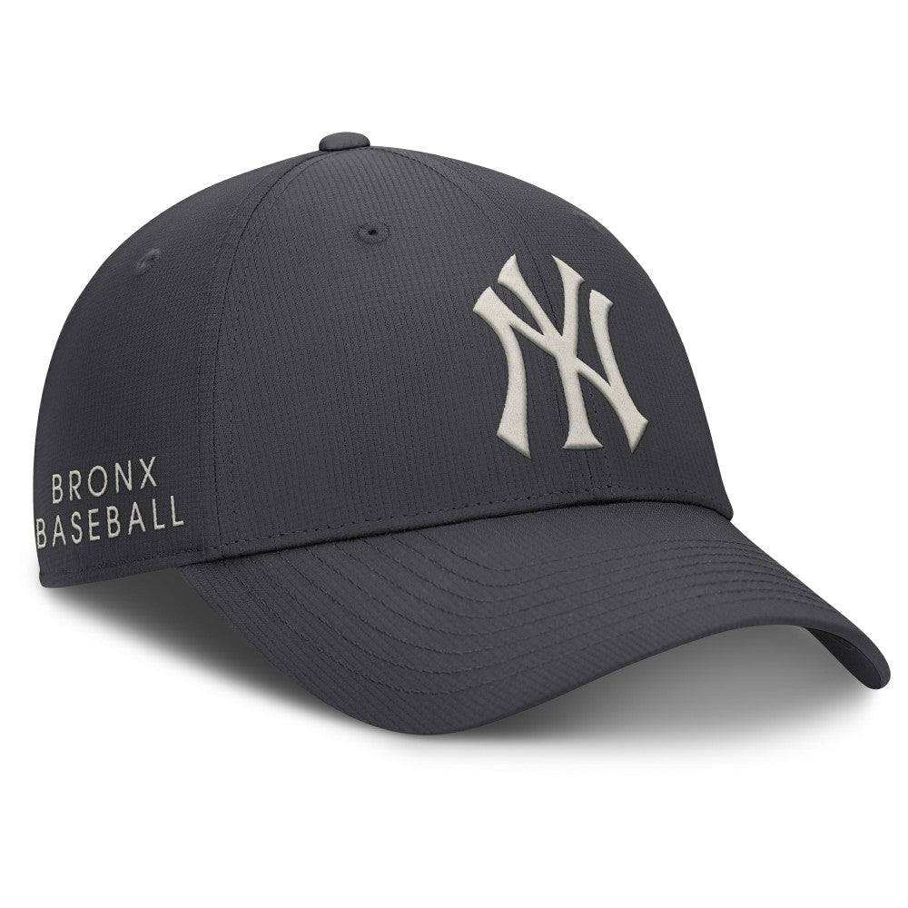 New York Yankees Nike Club Dri-FIT Adjustable Hat - Anthracite - Nike Lifestyle