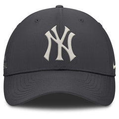 New York Yankees Nike Club Dri-FIT Adjustable Hat - Anthracite - Nike Lifestyle