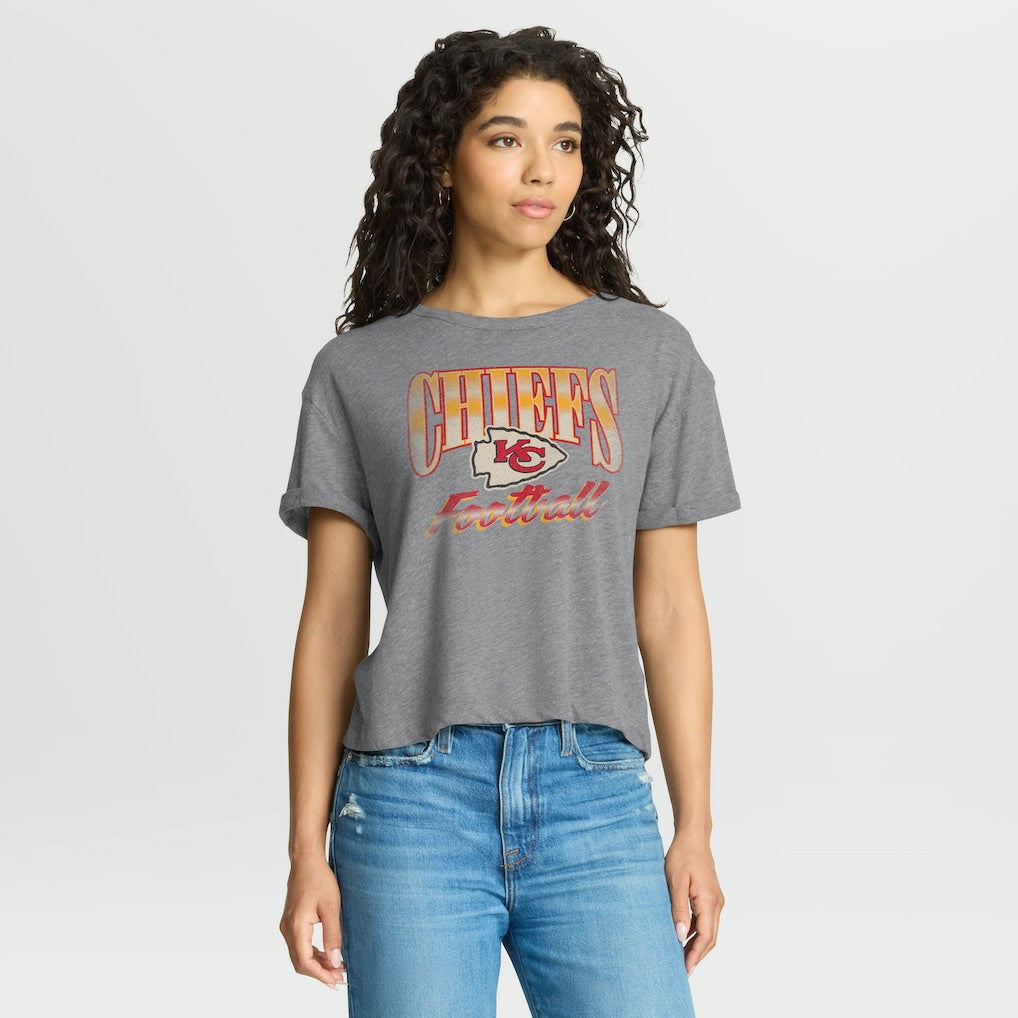 Fanatics Kansas City Chiefs Women's Overplayed Tribute Tri-Blend Boxy T-Shirt Heather Gray