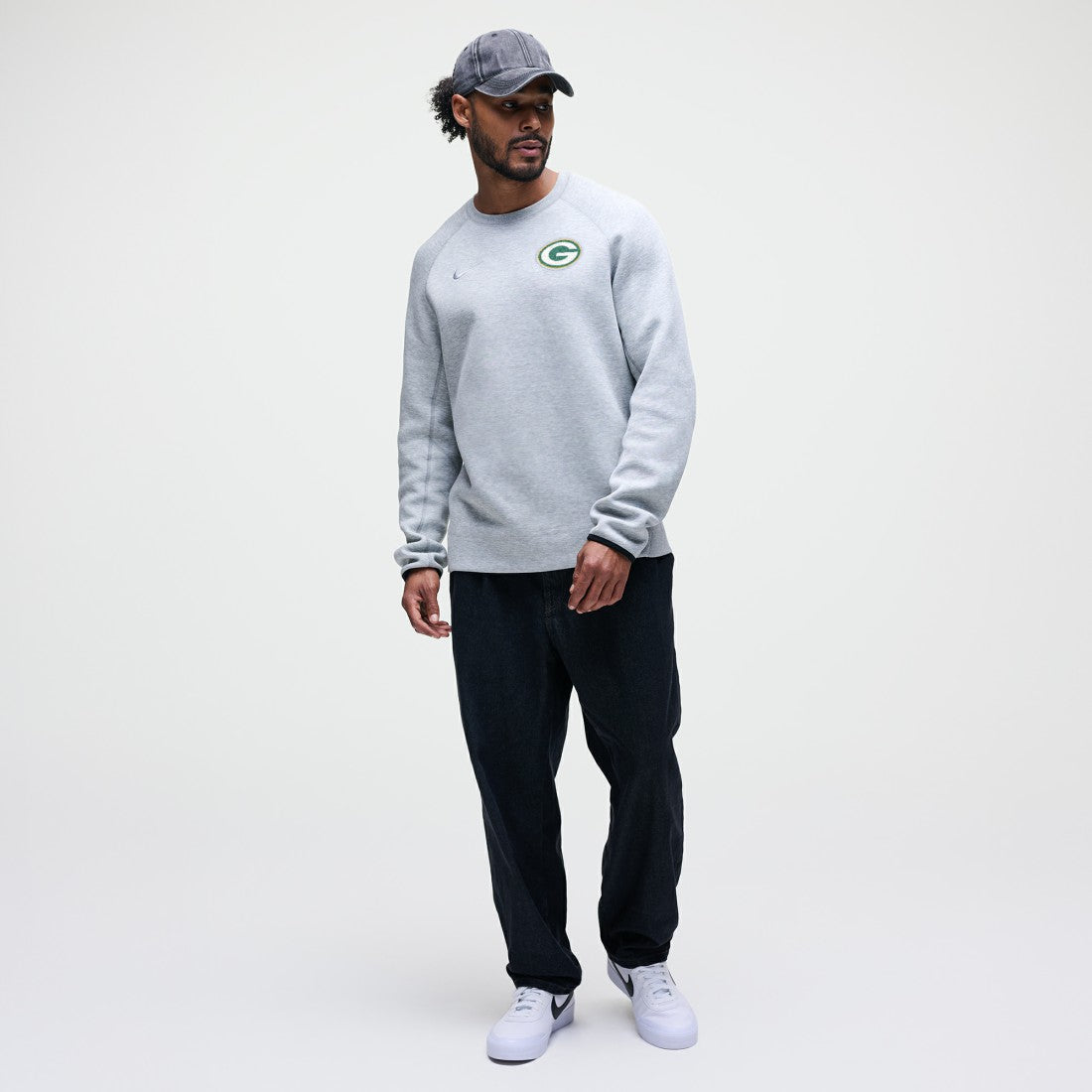 Nike Green Bay Packers Tech Fleece Raglan Sweatshirt Heather Gray