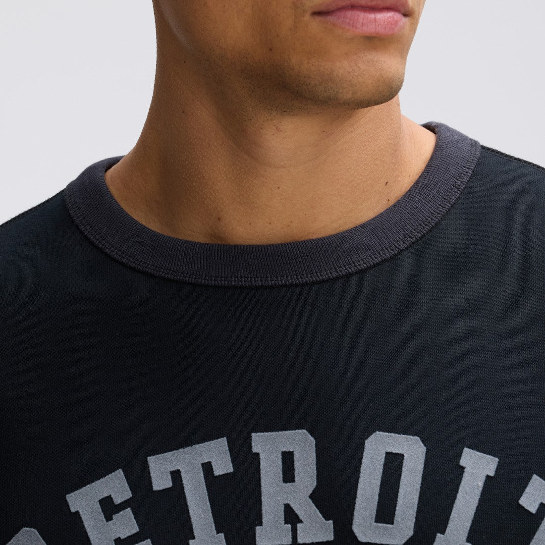 Fanatics Detroit Lions IconicFleece Short Sleeve Sweatshirt Black