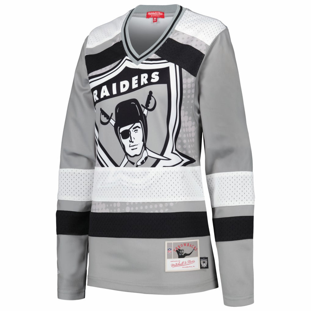 Mitchell & Ness Las Vegas Raiders Women's Big Face 7.0 Long Sleeve Jersey T-Shirt Silver
