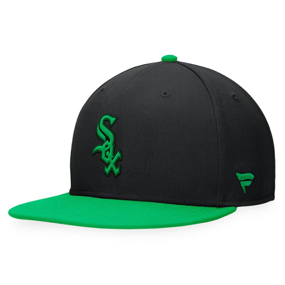 Chicago White Sox Fanatics Lucky Snapback Hat - Black/Kelly Green - Fanatics Discount