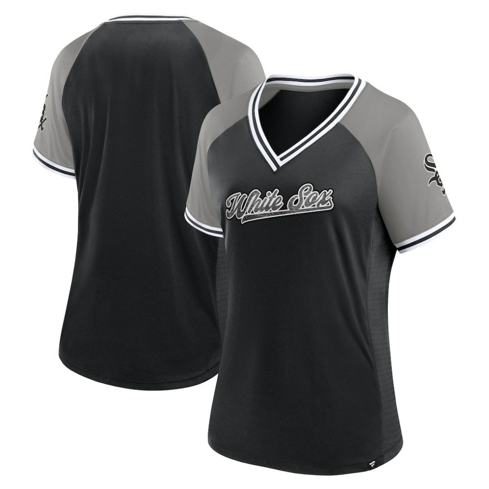 Chicago White Sox Fanatics Women's Glitz & Glam League Diva Raglan V-Neck T-Shirt - Black - Fanatics Lifestyle
