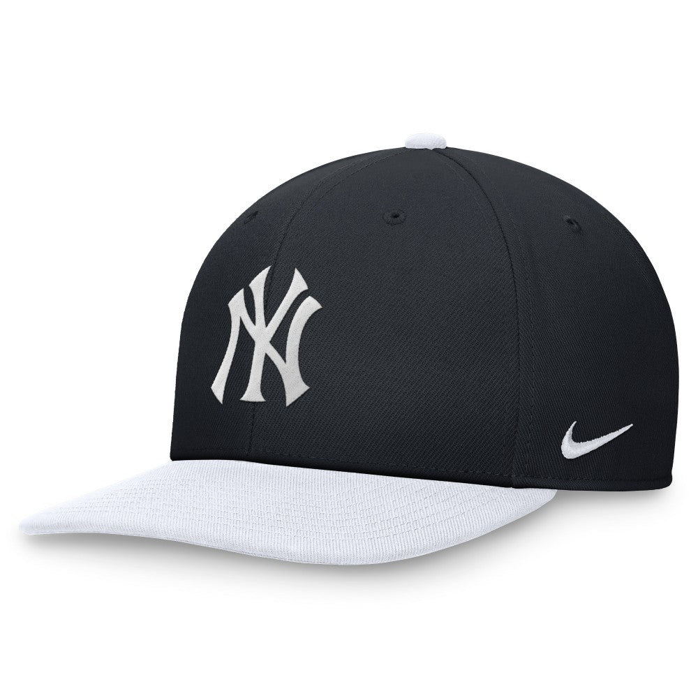 New York Yankees Nike Two-Tone Snapback Hat - Navy/White - Nike on Sale