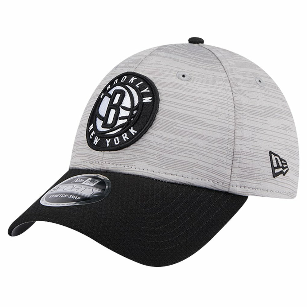 Brooklyn Nets Active Digi-Tech Two-Tone 9FORTY Adjustable Hat Heather Gray/Black | New Era Near Me