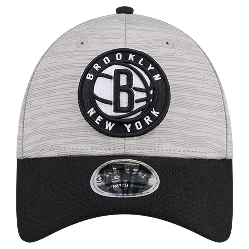 Brooklyn Nets Active Digi-Tech Two-Tone 9FORTY Adjustable Hat Heather Gray/Black | New Era Near Me