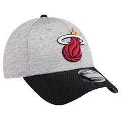 Miami Heat Active Digi-Tech Two-Tone 9FORTY Adjustable Hat Heather Gray/Black | New Era US