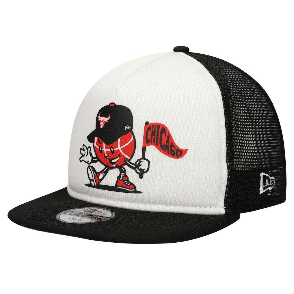 Chicago Bulls Youth Court Sport Mascot 9FIFTY Snapback Hat White/Black | New Era outlet