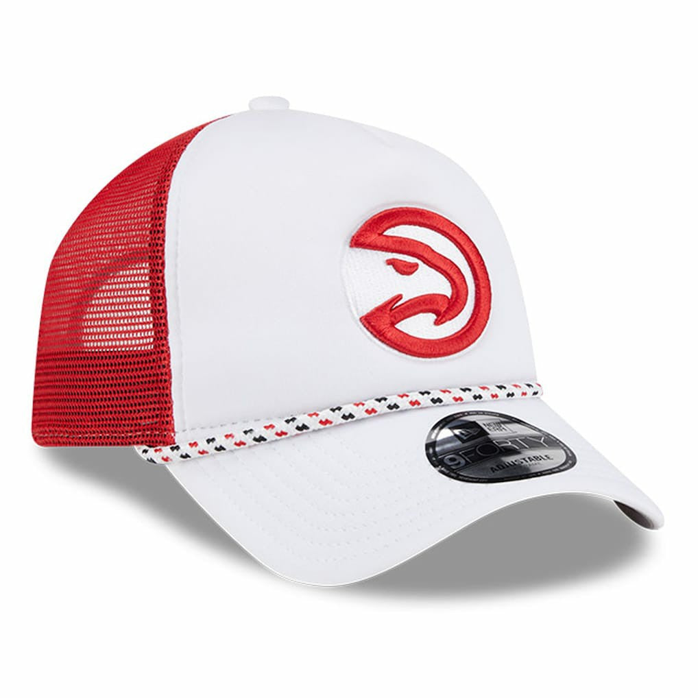 Atlanta Hawks Court Sport Foam A-Frame 9FORTY Adjustable Trucker Hat White/Red | New Era US