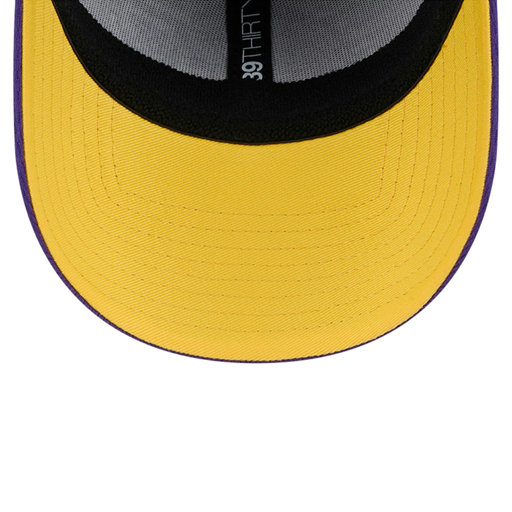 Los Angeles Lakers Two-Tone 39THIRTY Flex Hat Heather Gray/Purple | New Era US