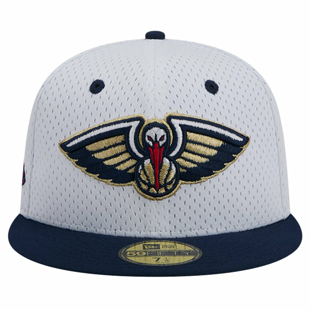 New Orleans Pelicans Throwback 2Tone 59FIFTY Fitted Hat White/Navy | New Era for sale