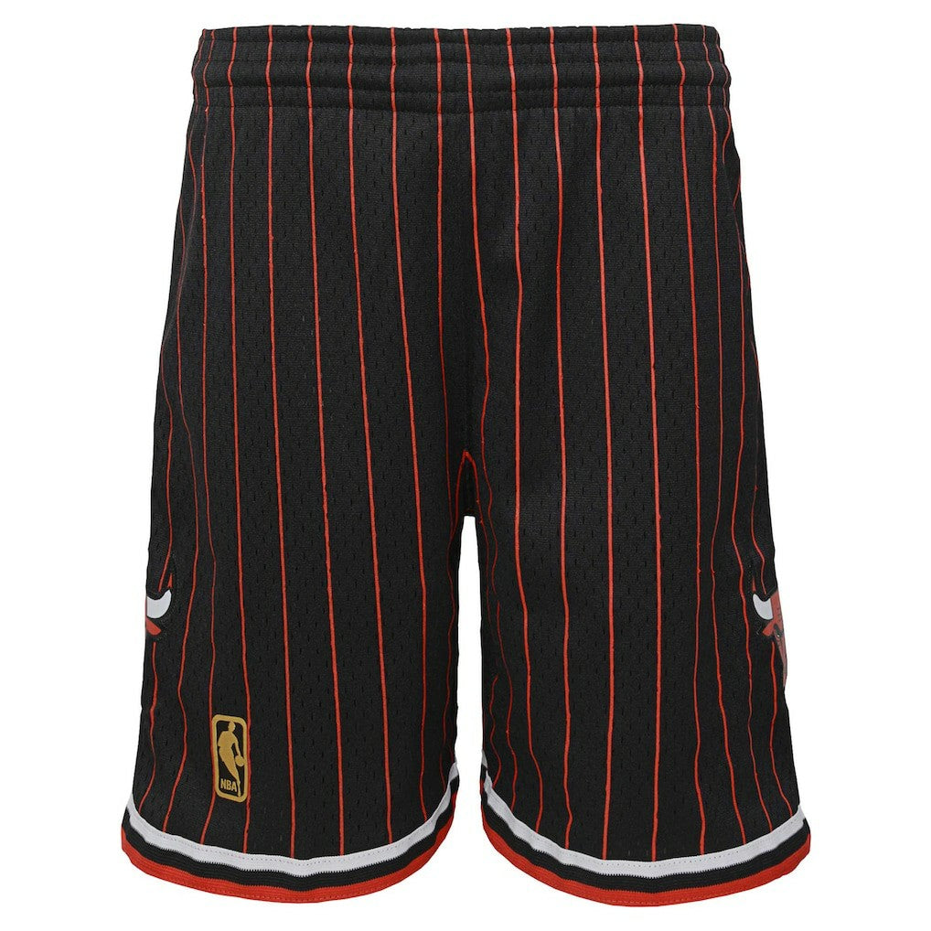 Chicago Bulls Youth Hardwood Classics Swingman Shorts Black | Mitchell & Ness Lifestyle