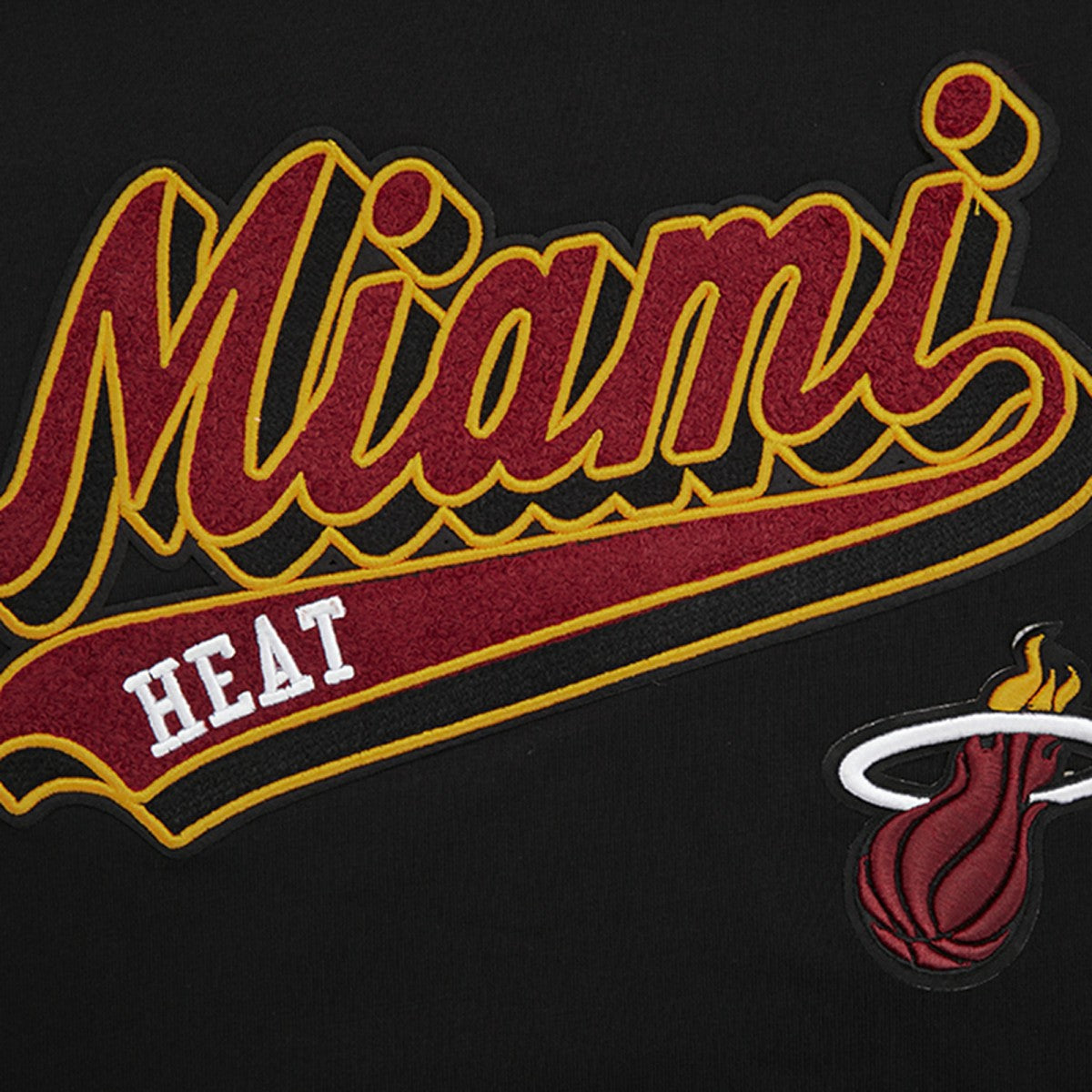 Miami Heat Pro Standard Women's Script Boyfriend T-Shirt Black