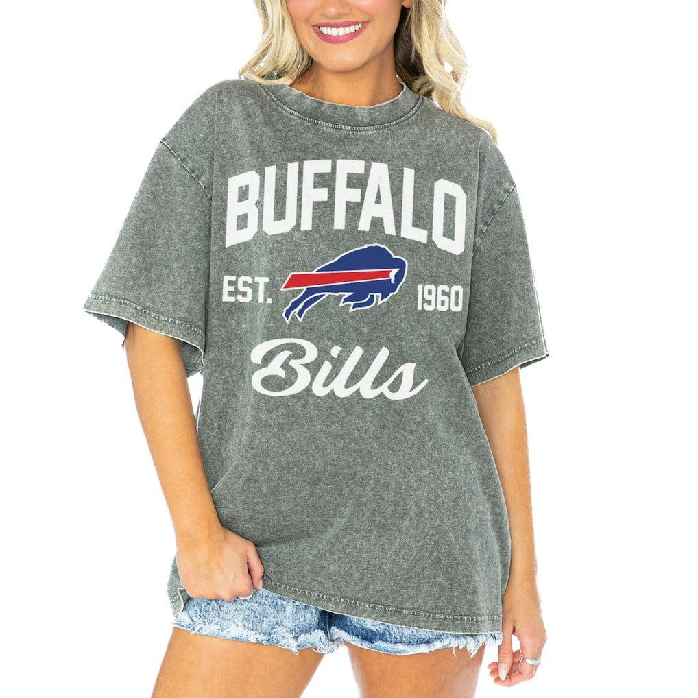 Buffalo Bills Gameday Couture Women's Tackle Titan Boyfriend Washed T-Shirt Gray