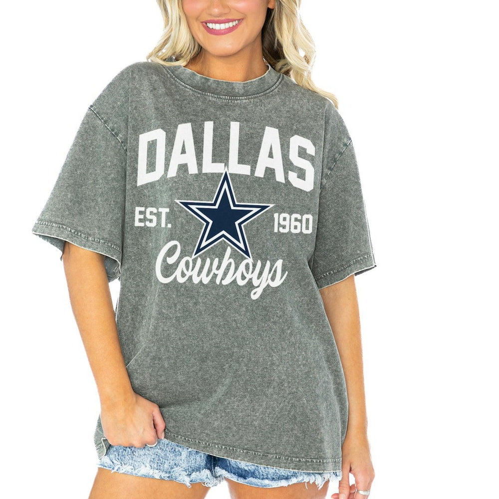 Dallas Cowboys Gameday Couture Women's Tackle Titan Boyfriend Washed T-Shirt Gray
