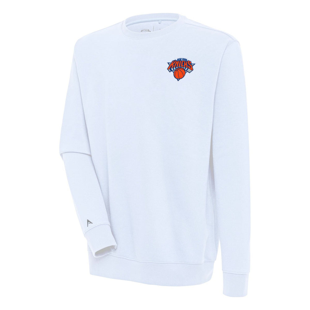 New York Knicks Antigua Victory Pullover Sweatshirt White